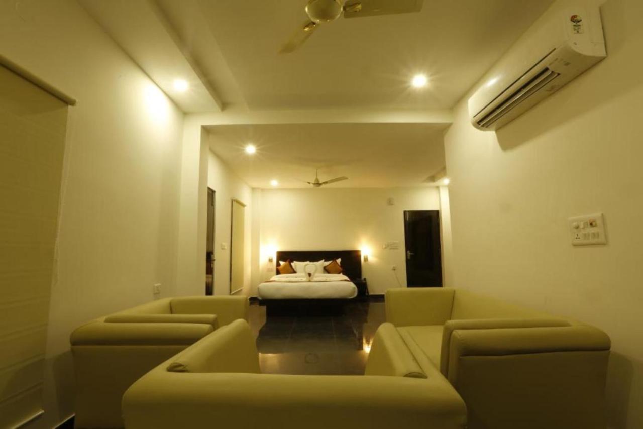 Ezzenza Mahayana Resort & Spa Rishīkesh 外观 照片
