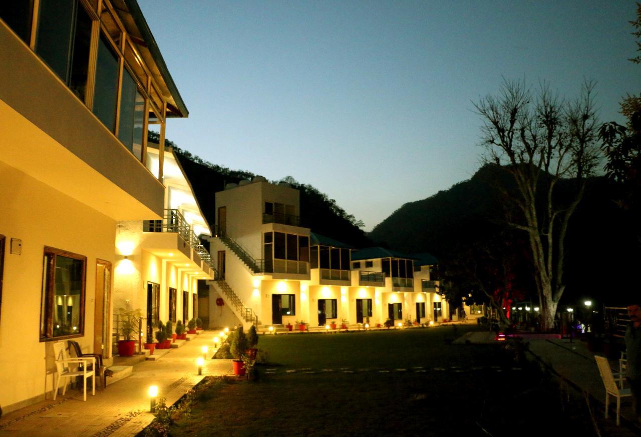 Ezzenza Mahayana Resort & Spa Rishīkesh 外观 照片