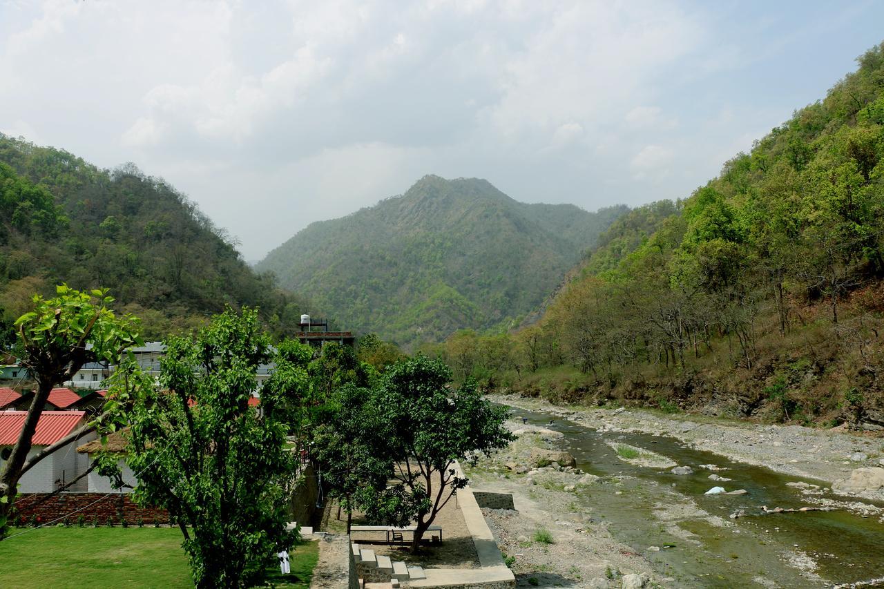 Ezzenza Mahayana Resort & Spa Rishīkesh 外观 照片